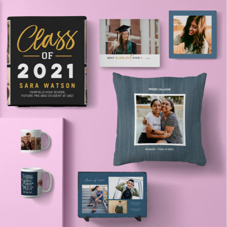 Personalized graduation frames make great keepsakes and graduation gifts.